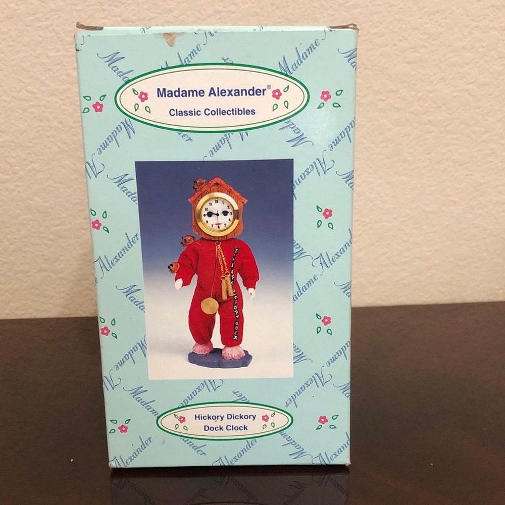 Madame Alexander Hickory Dickory Dock Clock Figurine w/ Box & COA collectible